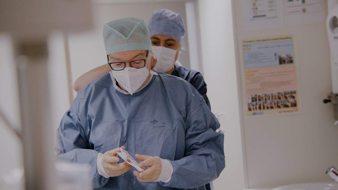 Alto Dental Version 1.00 01 34 04.Still044 groot